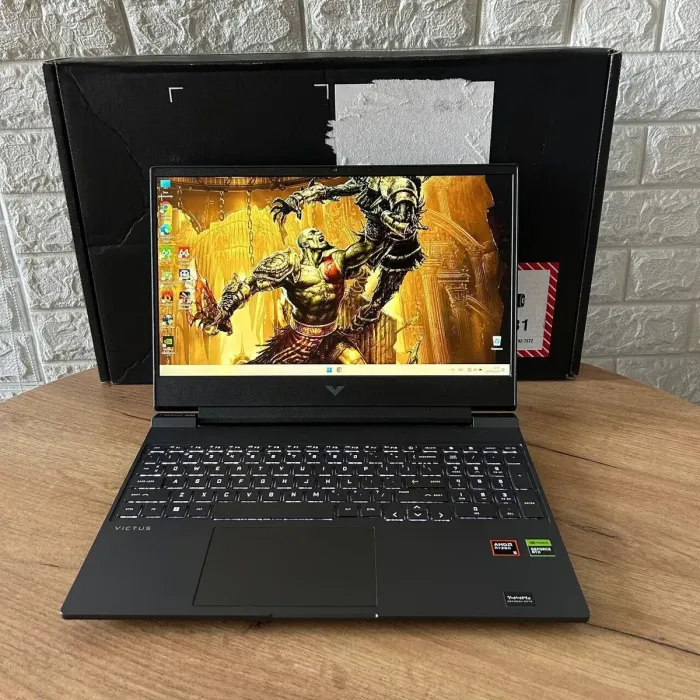Ігровий ноутбук HP Victus 15-fb2082wm / 15.6" (1920x1080) IPS / AMD Ryzen 5 8645HS (6 (12) ядер по 4.3 - 5.0 GHz) / 8 GB DDR5 / 512 GB SSD / nVidia GeForce RTX 4050, 6 GB GDDR6, 96-bit / WebCam б/в - зображення 2