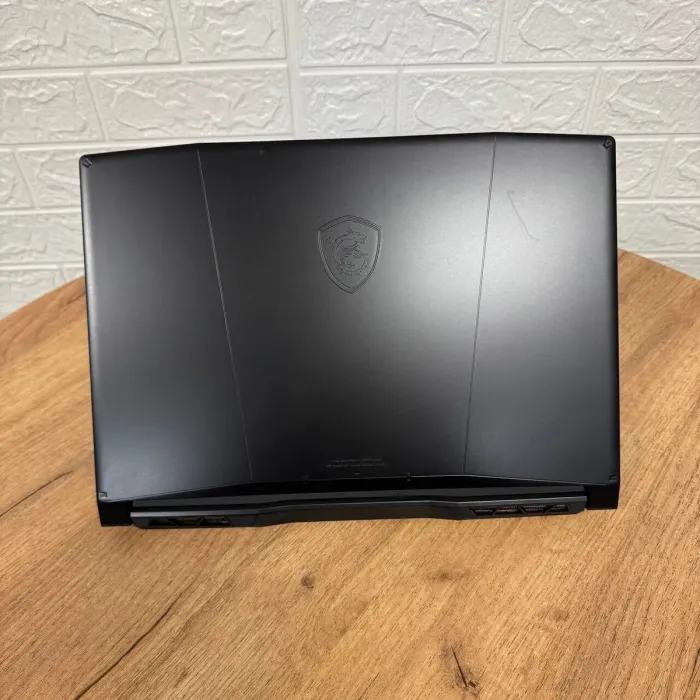 Ігровий ноутбук Б-клас MSI Katana 15 B13VEK / 15.6" (1920x1080) IPS / Intel Core i7-13620H (10 (16) ядер по 3.6 - 4.9 GHz) / 16 GB DDR5 / 512 GB SSD / nVidia GeForce RTX 4050, 6 GB GDDR6, 96-bit / WebCam б/в - зображення 3