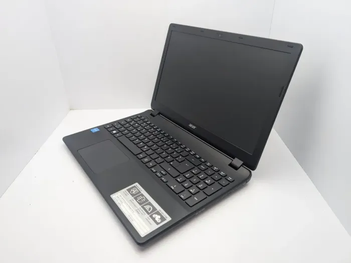 Ноутбук Acer Aspire ES1-531 / 15.6" (1366x768) TN / Intel Celeron N3150 (4 ядра по 1.6 - 2.08 GHz) / 8 GB DDR3 / 120 GB SSD / Intel HD Graphics / WebCam б/в - зображення 4