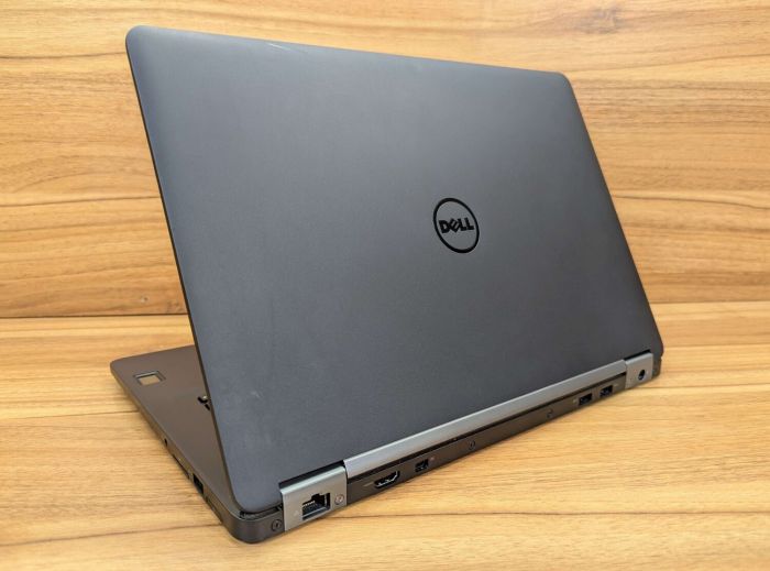 Ультрабук Dell Latitude E7470 / 14" (1920x1080) IPS / Intel Core i7-6600U (2 (4) ядра по 2.6 - 3.4 GHz) / 8 GB DDR4 / 256 GB SSD / Intel HD Graphics 520 / HDMI / Windows 10 б/в - зображення 7