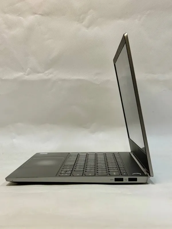 Ультрабук Б-клас Lenovo ThinkBook 13s-IWL / 13.3" (1920x1080) IPS / Intel Core i7-8565U (4 (8) ядра по 1.8 - 4.6 GHz) / 16 GB DDR4 / 512 GB SSD M.2 / Intel UHD Graphics / WebCam б/в - зображення 5