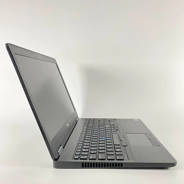 Ноутбук Б-клас Dell Latitude E5570 / 15.6" (1920x1080) IPS / Intel Core i5-6200U (2 (4) ядра по 2.3 - 2.8 GHz) / 8 GB DDR4 / 128 GB SSD / Intel HD Graphics 520 / WebCam / HDMI б/в - изображение 4