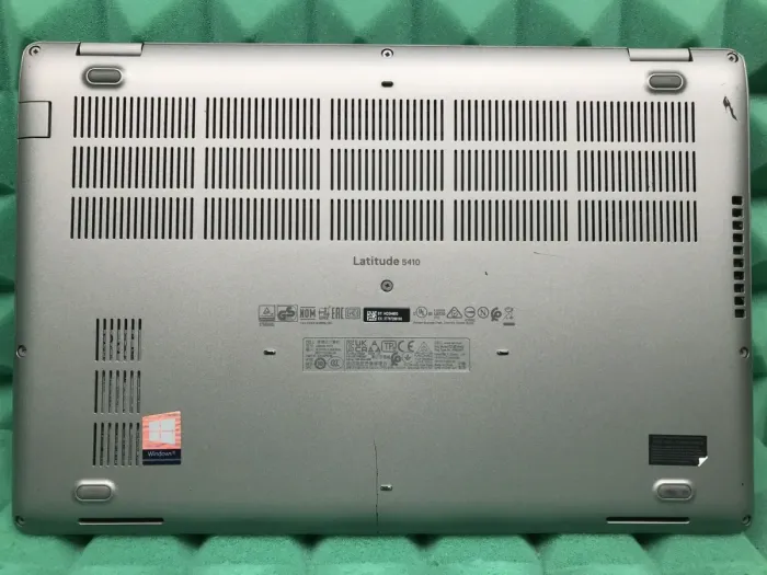 Ультрабук Б-клас Dell Latitude 5410 / 14" (1920x1080) IPS / Intel Core i5-10310U (4 (8) ядра по 1.7 - 4.4 GHz) / 16 GB DDR4 / 256 GB SSD M.2 / Intel UHD Graphics / WebCam / USB 3.1 / HDMI / Windows 10 б/в - зображення 9