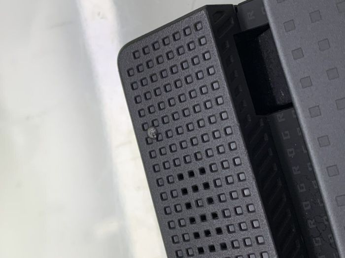 Ігровий ноутбук Б-класу Asus ROG Strix G713PI / 17,3" (2560x1440) IPS / AMD Ryzen 9 7945HX (16 (32) ядер по 2,5 - 5,4 ГГц) / 32 ГБ DDR5 / 960 ГБ SSD / nVidia GeForce RTX 4070, 8 ГБ GDDR6, 128-біт / WebCam б/в - изображение 6