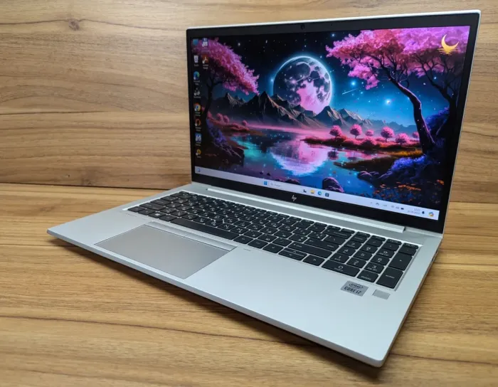 Ультрабук HP EliteBook 850 G7 / 15.6" (1920x1080) IPS / Intel Core i7-10610U (4 (8) ядра по 1.8 - 4.9 GHz) / 16 GB DDR4 / 480 GB SSD / Intel UHD Graphics / WebCam / TouchID / Windows 10 б/в - зображення 11