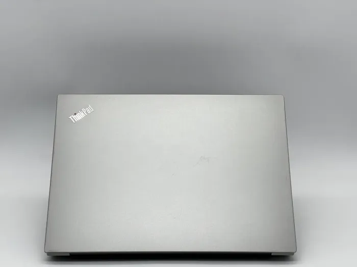 Ультрабук Lenovo ThinkPad E490 / 14" (1920x1080) IPS / Intel Core i7-8565U (4 (8) ядра по 1.8 - 4.6 GHz) / 16 GB DDR4 / 240 GB SSD / Intel UHD Graphics 620 / WebCam б/в - зображення 5