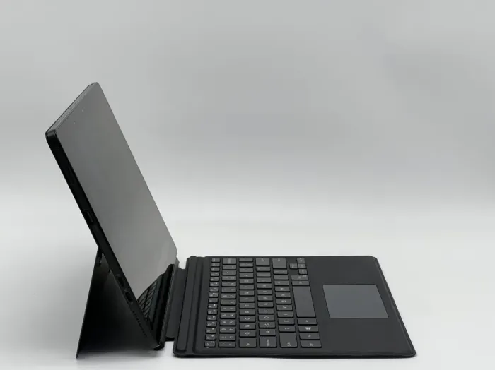 Ноутбук-трансформер Dell Latitude 5290 2-in-1 / 12.3" (1920x1080) IPS Touch / Intel Core i5-8250U (4 (8) ядра по 1.6 - 3.4 GHz) / 8 GB DDR3 / 120 GB SSD / Intel UHD Graphics 620 / WebCam б/в - зображення 4