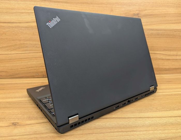 Мобільна робоча станція Lenovo ThinkPad P50 / 15.6" (1920x1080) IPS / Intel Core i7-6820HQ (4 (8) ядра по 2.7 - 3.6 GHz) / 32 GB DDR4 / 480 GB SSD / nVidia Quadro M2000M, 4 GB GDDR5, 128-bit / WebCam / TouchID / Windows 10 б/в - зображення 7