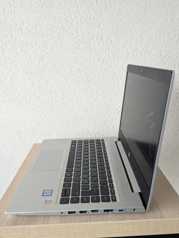 Ноутбук Б-клас HP ProBook 440 G6 / 14" (1366x768) TN / Intel Core i3-8145U (2 (4) ядра по 2.1 - 3.9 GHz) / 8 GB DDR4 / 128 GB SSD / Intel UHD Graphics 620 / WebCam б/в - зображення 6