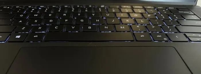 Мобільна робоча станція Б-класу Dell Precision 5560 / 15,6" (1920x1080) IPS / Intel Core i5-11500H (6 (12) ядер по 2,4 - 4,6 ГГц) / 32 ГБ DDR4 / 512 ГБ SSD / nVidia Quadro T1200, 4 ГБ GDDR6, 128-біт / WebCam / Win 11 Pro б/в - зображення 8