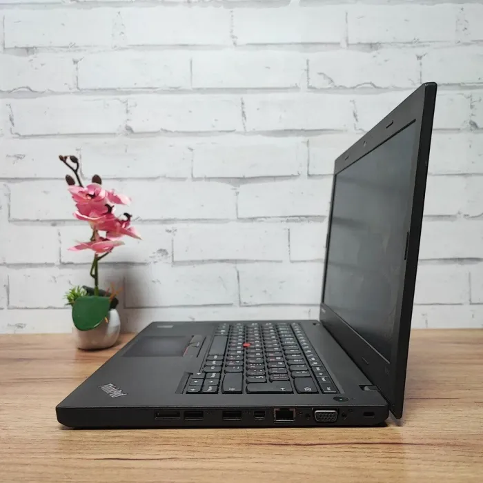 Ноутбук Б-клас Lenovo ThinkPad L450 / 14" (1366x768) TN / Intel Core i5-4300U (2 (4) ядра по 1.9 - 2.9 GHz) / 8 GB DDR3 / 512 GB SSD / Intel HD Graphics 4400 / WebCam б/в - зображення 6