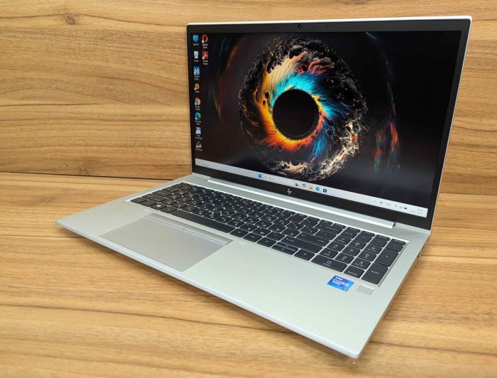 Ультрабук HP EliteBook 850 G8 / 15.6" (1920x1080) IPS / Intel Core i7-1185G7 (4 (8) ядра по 3.0 - 4.8 GHz) / 16 GB DDR4 / 480 GB SSD / Intel Iris Xe Graphics / WebCam / TouchID / Windows 11 б/в - зображення 5