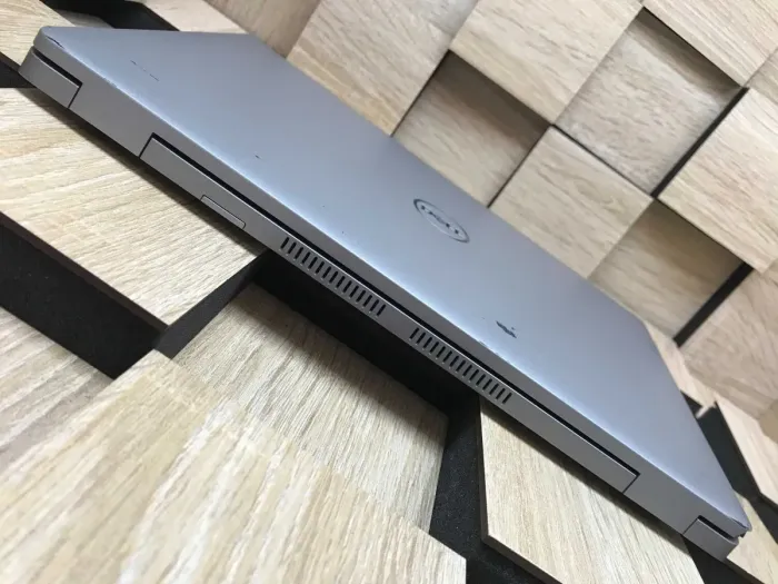 Ультрабук Б-клас Dell Latitude 5420 / 14" (1920x1080) IPS Touch / Intel Core i5-1145G7 (4 (8) ядра по 2.6 - 4.4 GHz) / 8 GB DDR4 / 256 GB SSD M.2 / Intel Iris Xe Graphics / WebCam / Windows 10 б/в - зображення 7