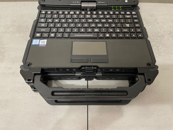 Захищений ноутбук-трансформер Getac V110 G5 / 11.6" (1920x1080) IPS Touch / Intel Core i5-8265U (4 (8) ядра по 1.6 - 3.9 GHz) / 16 GB DDR4 / 256 GB SSD / Intel UHD Graphics / WebCam / Стилус / Два АКБ б/в - зображення 6