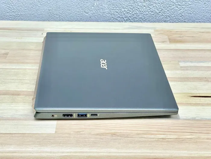 Ультрабук Acer Swift SF514-55 / 14" (1920x1080) IPS Touch / Intel Core i5-1135G7 (4 (8) ядра по 2.4 - 4.2 GHz) / 8 GB DDR4 / 512 GB SSD / Intel Iris Xe Graphics / WebCam / Win 11 Home б/в - зображення 4