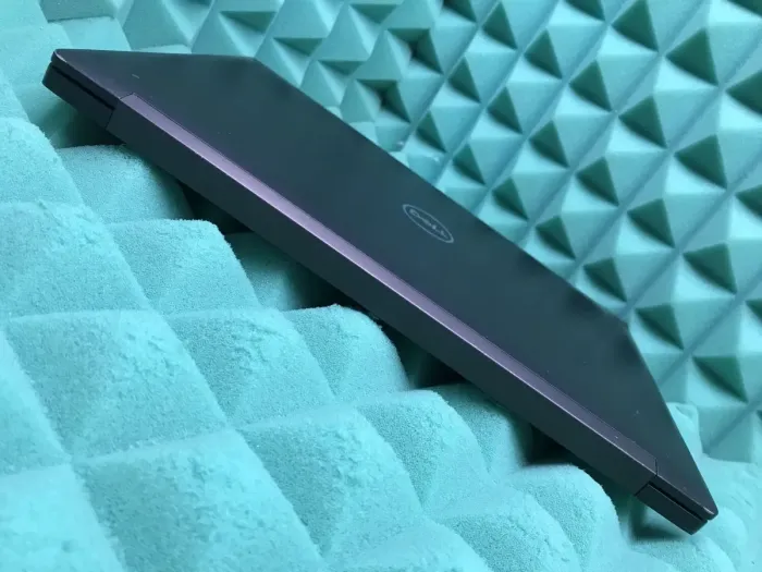 Ноутбук Б-клас Dell Latitude 7490 / 14" (1366x768) TN / Intel Core i5-8250U (4 (8) ядра по 1.6 - 3.4 GHz) / 8 GB DDR4 / 240 GB SSD M.2 / Intel UHD Graphics 620 / WebCam / USB 3.1 / HDMI / Windows 10 б/в - зображення 7