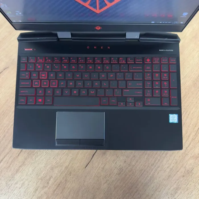 Ігровий ноутбук Б-клас HP Omen 15-dc1025cl / 15.6" (1920x1080) IPS / Intel Core i7-9750H (6 (12) ядер по 2.6 - 4.5 GHz) / 16 GB DDR4 / 512 GB SSD / nVidia GeForce RTX 2060, 6 GB GDDR6, 192-bit / WebCam б/в - зображення 7