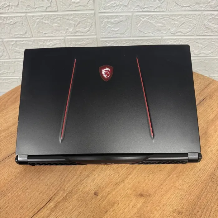 Ігровий ноутбук Б-клас MSI GE75 Raider 10SE / 17.3" (1920x1080) IPS / Intel Core i7-10750H (6 (12) ядер по 2.6 - 5.0 GHz) / 16 GB DDR4 / 512 GB SSD / nVidia GeForce RTX 2060, 6 GB GDDR6, 192-bit / WebCam б/в - зображення 3