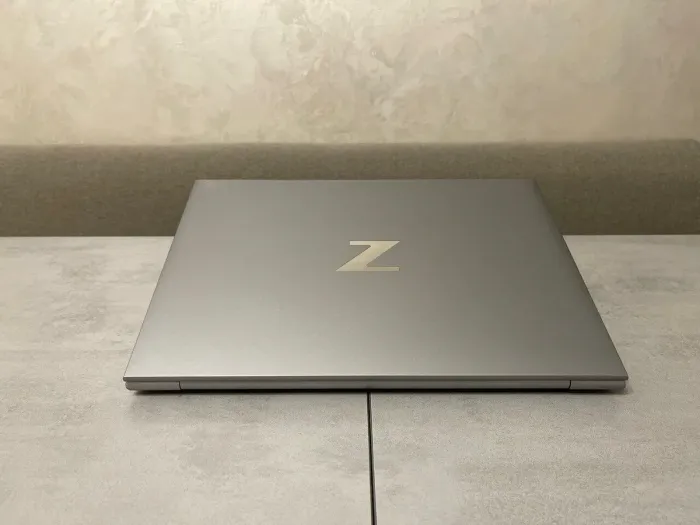 Мобільна робоча станція класу B HP ZBook Firefly 16 G9 / 16" (1920x1200) IPS / Intel Core i7-1260P (12 (16) ядер по 3,4 - 4,7 ГГц) / 32 ГБ DDR5 / 512 ГБ SSD M.2 / Intel Iris Xe Graphics / Веб-камера / Сканер відбитків пальців б/в - зображення 8