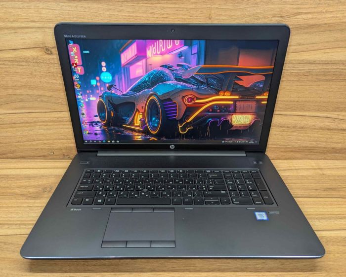 Мобільна робоча станція HP zBook 17 G3 / 17.3" (1920x1080) IPS / Intel Xeon E3-1575M v5 (4 (8) ядра по 3.0 - 3.9 GHz) / 32 GB DDR4 / 512 GB SSD / nVidia Quadro M4000M, 4 GB GDDR5, 256-bit / WebCam / Fingerprint / Windows 10 б/в - зображення 2