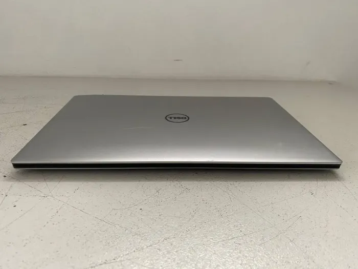 Ультрабук Б-клас Dell XPS 13 9360 / 13.3" (1920x1080) IPS / Intel Core i5-7200U (2 (4) ядра по 2.5 - 3.1 GHz) / 8 GB DDR3 / 256 GB SSD / Intel HD Graphics 620 / WebCam б/в - зображення 8