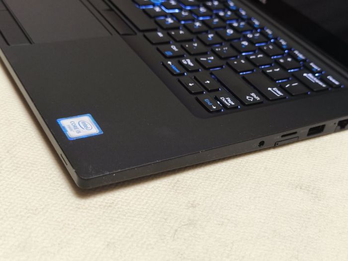 Ноутбук Dell Latitude 7480 / 14" (1920x1080) IPS Touch / Intel Core i5-6300U (2 (4) ядра по 2.4 - 3.0 GHz) / 8 GB DDR4 / 256 GB SSD / Intel HD Graphics 520 / WebCam б/в - зображення 4