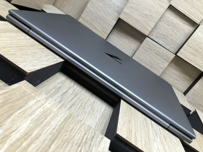 Ультрабук Б-клас HP ZBook Firefly 14 G8 / 14" (1920x1080) IPS / Intel Core i7-1185G7 (4 (8) ядра по 1.2 - 4.8 GHz) / 8 GB DDR4 / 512 GB SSD / Intel Iris Xe Graphics / WebCam б/в - зображення 7