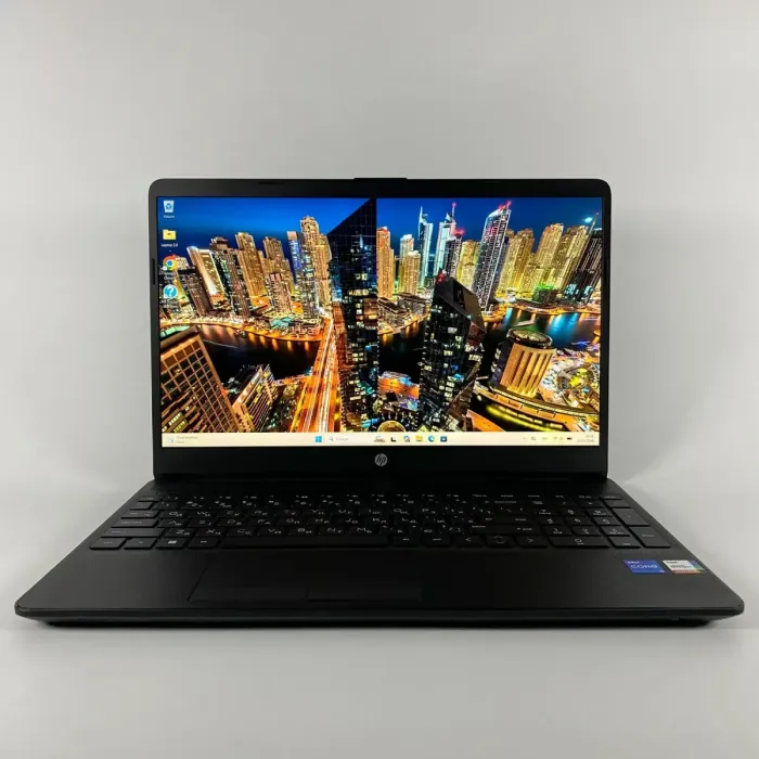 Ультрабук Б-клас HP Laptop 15t-dw400 / 15.6" (1920x1080) IPS / Intel Core i5-1235U (10 (12) ядер по 3.3 - 4.4 GHz) / 16 GB DDR4 / 256 GB SSD / Intel Iris Xe Graphics / WebCam / HDMI б/в - зображення 2