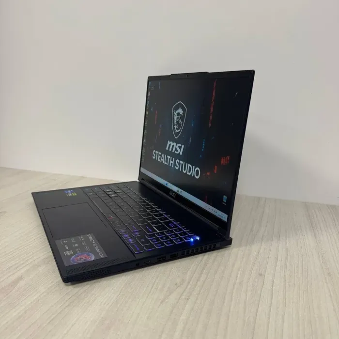 Ігровий ноутбук MSI Stealth 16 Studio A13VG / 16" (1920x1200) IPS / Intel Core i7-13620H (10 (16) ядер по 3,6 - 4,9 ГГц) / 16 ГБ DDR5 / 512 ГБ SSD NVMe / nVidia GeForce RTX 4070, 8 ГБ GDDR6, 128-bit / WebCam б/в - зображення 5