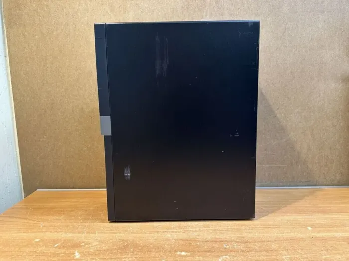 Комп'ютер Б-клас Dell OptiPlex 7060 Tower / Intel Core i5-8500 (6 ядер по 3.0 - 4.1 GHz) / 16 GB DDR4 / 120 GB SSD / Intel UHD Graphics 630 / 260W / USB 3.1 / DisplayPort б/в - зображення 4