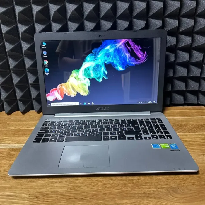 Ноутбук Б-клас Asus A551L / 15.6" (1366x768) TN / Intel Core i5-4200U (2 (4) ядра по 1.6 - 2.6 GHz) / 12 GB DDR3 / 128 GB SSD / nVidia GeForce GT 740M, 2 GB GDDR3, 64-bit / WebCam / DVD-ROM б/в - зображення 2