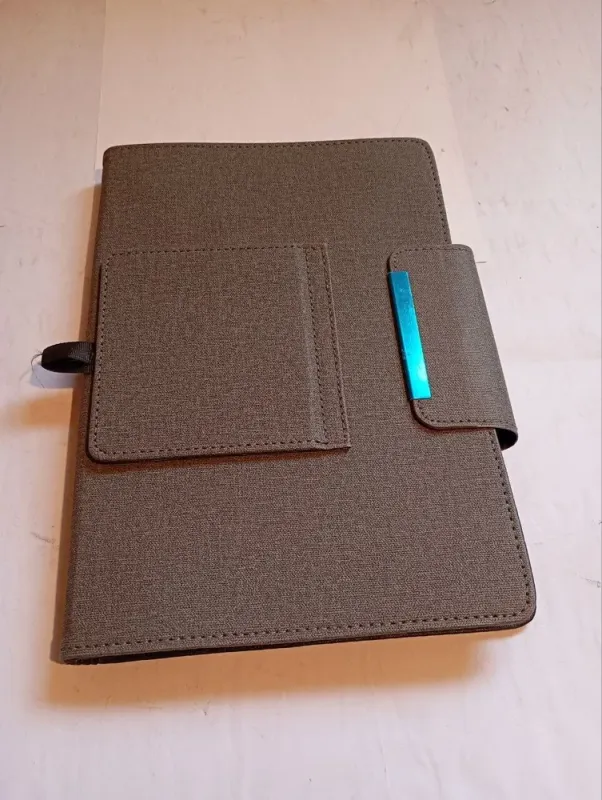 Планшет XGODY N01 / 10.1" (1280x800) IPS Touch / MediaTek MT8175B (4 ядра по 2.0 GHz) / 4 GB DDR3 / 64 GB eMMC / Mali G52 / WebCam / Android 11 б/в - зображення 5