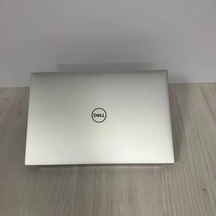Ігровий ноутбук Dell XPS 15 9500 / 15.6" (1920x1200) IPS / Intel Core i7-10750H (6 (12) ядра по 2,6 - 5,0 ГГц) / 16 ГБ DDR4 / 512 ГБ SSD NVMe / nVidia GeForce GTX 1650 Ti, 4 ГБ GDDR6, 128-біт / WebCam б/в - зображення 3