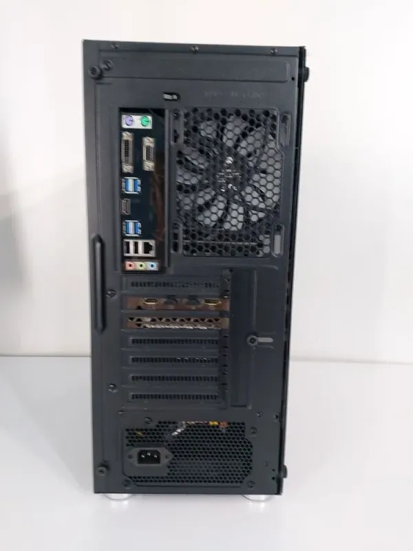 Ігровий ПК 1stPlayer X6 Fire Base Tower / Intel Xeon E3-1270 v6 (аналог Intel Core i7-6700) (4 (8) ядра по 3.8 - 4.2 GHz) / 16 GB DDR4 / 128 GB SSD M.2 + 512 GB SSD / nVidia GeForce GTX 1080 Ti, 11 GB GDDR5X, 352-bit / 600W б/в - зображення 5