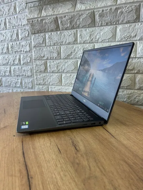 Ігровий ультрабук Б-клас Dell Vostro 7590 / 15.6" (1920x1080) IPS / Intel Core i7-9750H (6 (12) ядер по 2.6 - 4.5 GHz) / 16 GB DDR4 / 512 GB SSD / nVidia GeForce GTX 1650, 4 GB GDDR6, 128-bit / WebCam б/в - зображення 5