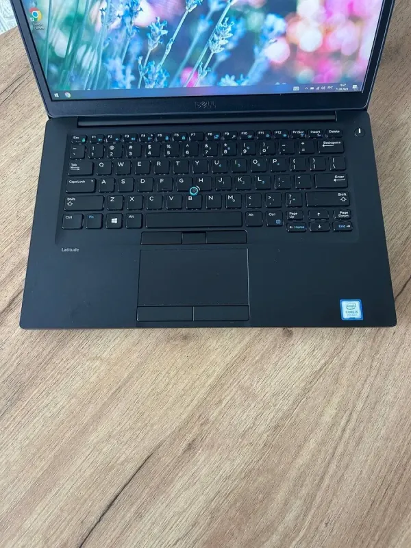 Ультрабук Б-класс Dell Latitude E7480 / 14" (1366x768) TN / Intel Core i5-7300U (2 (4) ядра по 2.6 - 3.5 GHz) / 8 GB DDR4 / 256 GB SSD M.2 / Intel HD Graphics 620 / WebCam / HDMI б/в - зображення 3