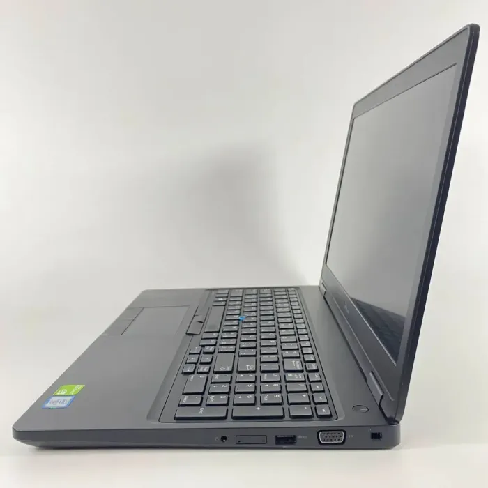 Ноутбук Б-клас Dell Latitude 5580 / 15.6" (1920x1080) IPS / Intel Core i5-6440HQ (4 ядра по 2.6 - 3.5 GHz) / 16 GB DDR4 / 512 GB SSD / nVidia GeForce 940MX, 2 GB GDDR5, 64-bit / WebCam / HDMI / SIM б/в - зображення 6