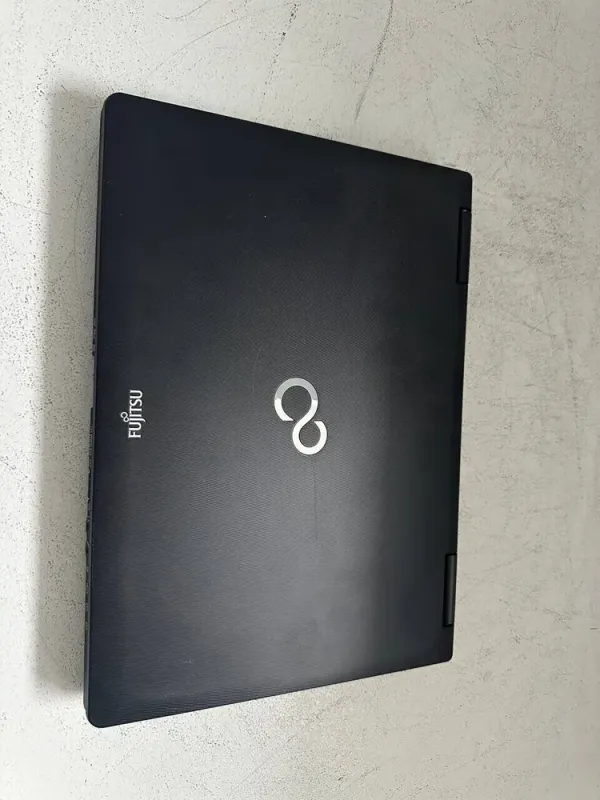 Ноутбук Fujitsu LifeBook S752 / 14" (1366x768) TN / Intel Core i5-3340M (2 (4) ядра по 2.7 - 3.4 GHz) / 8 GB DDR3 / 240 GB SSD / Intel HD Graphics 4000 / WebCam б/в - зображення 7