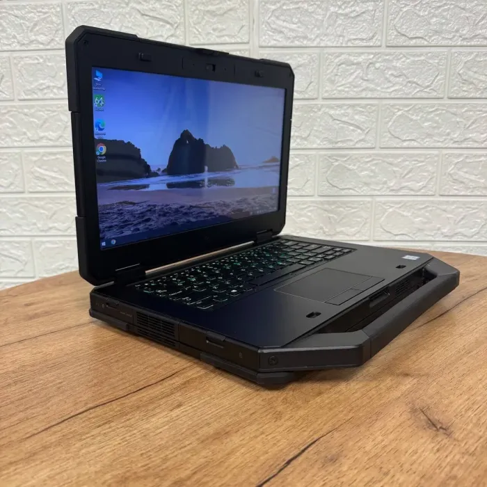 Захищений ноутбук Б-клас Dell Latitude 5414 Rugged / 14" (1366x768) TN / Intel Core i3-6100U (2 (4) ядра по 2.3 GHz) / 8 GB DDR4 / 256 GB SSD / Intel HD Graphics 520 / WebCam б/в - зображення 4