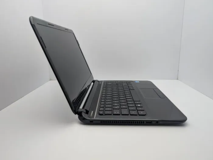 Ноутбук HP Pavilion SleekBook 14 / 14" (1366x768) TN / Intel Core i3-3217U (2 (4) ядра по 1.8 GHz) / 6 GB DDR3 / 240 GB SSD / Intel HD Graphics 4000 / WebCam б/в - зображення 5