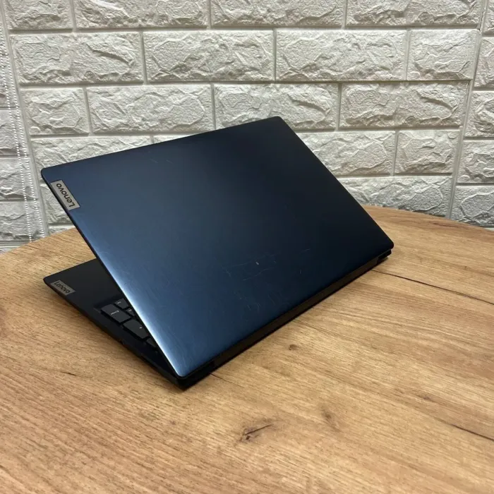 Ультрабук Б-клас Lenovo IdeaPad 3 15IML05 / 15.6" (1366x768) TN / Intel Core i5-10210U (4 (8) ядра по 1.6 - 4.2 GHz) / 12 GB DDR4 / 512 GB SSD / Intel UHD Graphics / WebCam б/в - зображення 6