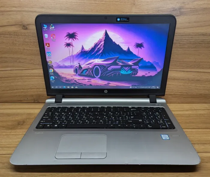 Ноутбук Б-клас HP ProBook 450 G3 / 15.6" (1366x768) TN / Intel Core i5-6200U (2 (4) ядра по 2.3 - 2.8 GHz) / 8 GB DDR3 / 256 GB SSD / AMD Radeon R7 M340, 2 GB DDR3, 64-bit / WebCam / Fingerprint / Windows 10 б/в - зображення 2