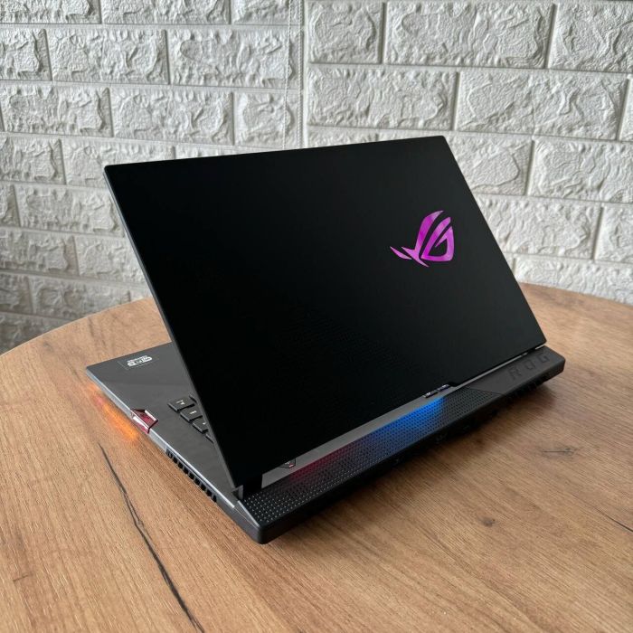 Ігровий ноутбук Asus ROG Strix SCAR 15 G533QS / 15.6" (1920x1080) IPS / AMD Ryzen 9 5900HS (8 (16) ядер по 3.0 - 4.6 GHz) / 32 GB DDR4 / 1000 GB SSD / nVidia GeForce RTX 3080, 16 GB GDDR6, 256-bit / WebCam б/в - зображення 11
