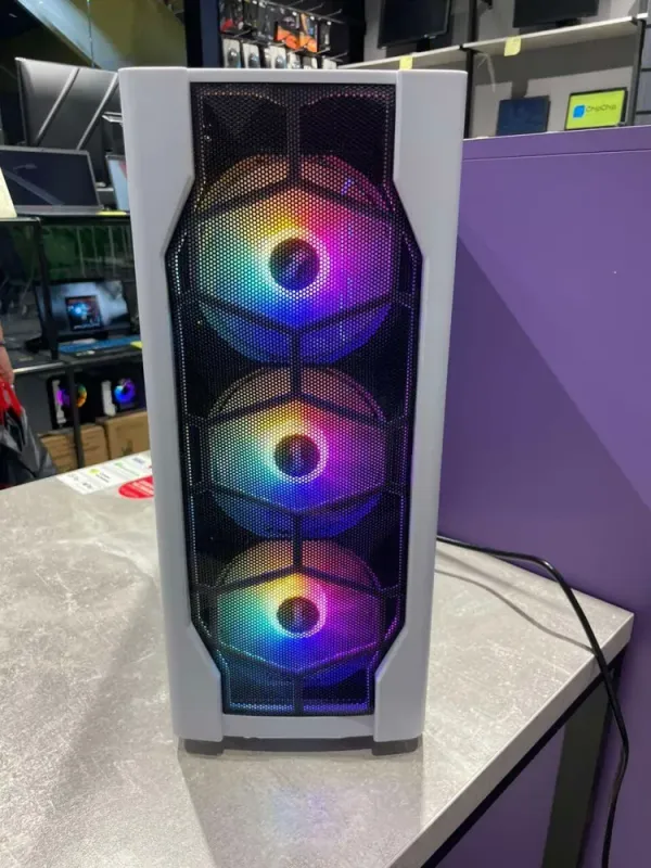 Ігровий ПК 1stPlayer D4-WH-4F1-W White Tower / Intel Core i5-12400F (6 (12) ядер по 2.5 - 4.4 GHz) / 16 GB DDR5 / 512 GB SSD M.2 / nVidia GeForce GTX 1660 Ti, 6 GB GDDR6, 192-bit б/в - зображення 2