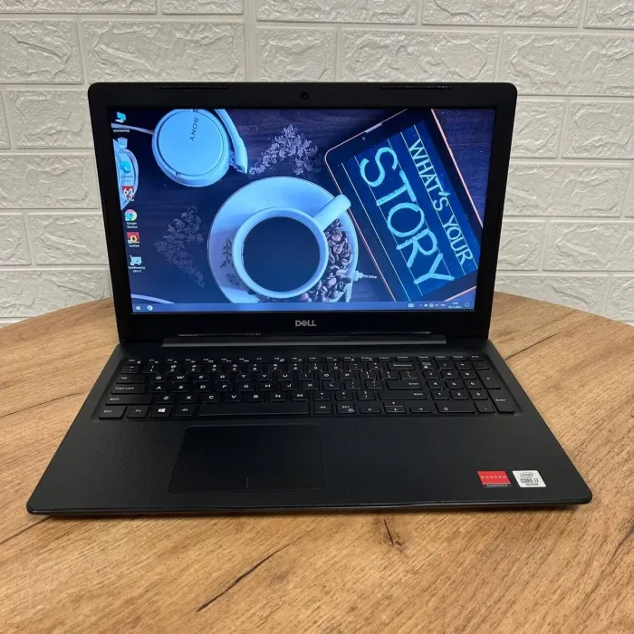 Ноутбук Dell Vostro 3590 / 15.6" (1920x1080) TN / Intel Core i7-10510U (4 (8) ядра по 1.8 - 4.9 GHz) / 16 GB DDR4 / 256 GB SSD / AMD Radeon 610, 2 GB GDDR5, 64-bit / WebCam / DVD-ROM б/в - зображення 2