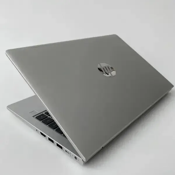 Ультрабук HP ProBook 445 G8 / 14" (1920x1080) IPS / AMD Ryzen 5 5600U (6 (12) ядер по 2.3 - 4.2 GHz) / 16 GB DDR4 / 512 GB SSD / Radeon Vega 7 Graphics / WebCam / Fingerprint б/в - зображення 7
