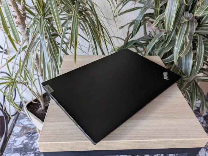 Ультрабук Lenovo ThinkPad E14 Gen 2 / 14" (1920x1080) IPS / Intel Core i5-1135G7 (4 (8) ядра по 4.3 GHz) / 16 GB DDR4 / 256 GB SSD / nVidia GeForce MX450, 2 GB GDDR6, 64-bit / WebCam б/в - зображення 8