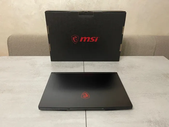 Ігровий ноутбук MSI Thin 15 GF63 10SC-035US / 15,6" (1920x1080) IPS / Intel Core i5-10300H (4 (8) ядра по 2,5 - 4,5 ГГц) / 16 ГБ DDR4 / 256 ГБ SSD M.2 + 500 ГБ HDD / nVidia GeForce GTX 1650 Max-Q, 4 ГБ GDDR5, 128-біт / WebCam б/в - зображення 7