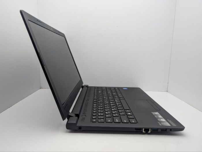 Ноутбук Lenovo B50-10 / 15.6" (1366x768) TN / Intel Celeron N2840 (2 ядра по 2.16 - 2.58 GHz) / 8 GB DDR3 / 120 GB SSD / Intel HD Graphics / WebCam / DVD-ROM б/в - зображення 4