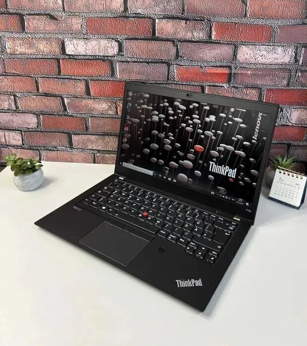 Ультрабук Lenovo ThinkPad T14s Gen 1 / 14" (1920x1080) IPS / Intel Core i5-10210U (4 (8) ядра по 1.6 - 4.2 GHz) / 16 GB DDR4 / 512 GB SSD M.2 / Intel UHD Graphics / WebCam б/в - зображення 8